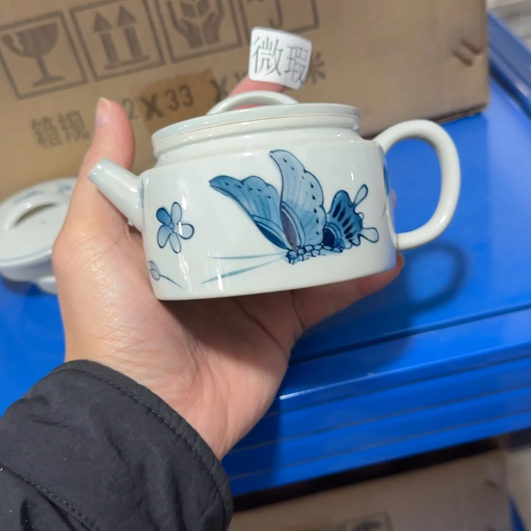 釉下手绘茶具微瑕