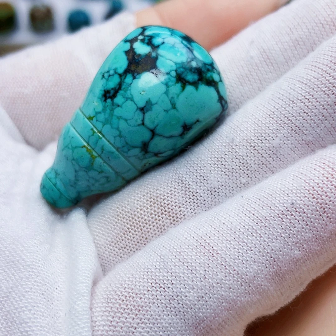 绿松石未镶嵌饰品