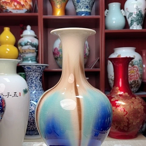 瓶高度31厘米宽18厘米