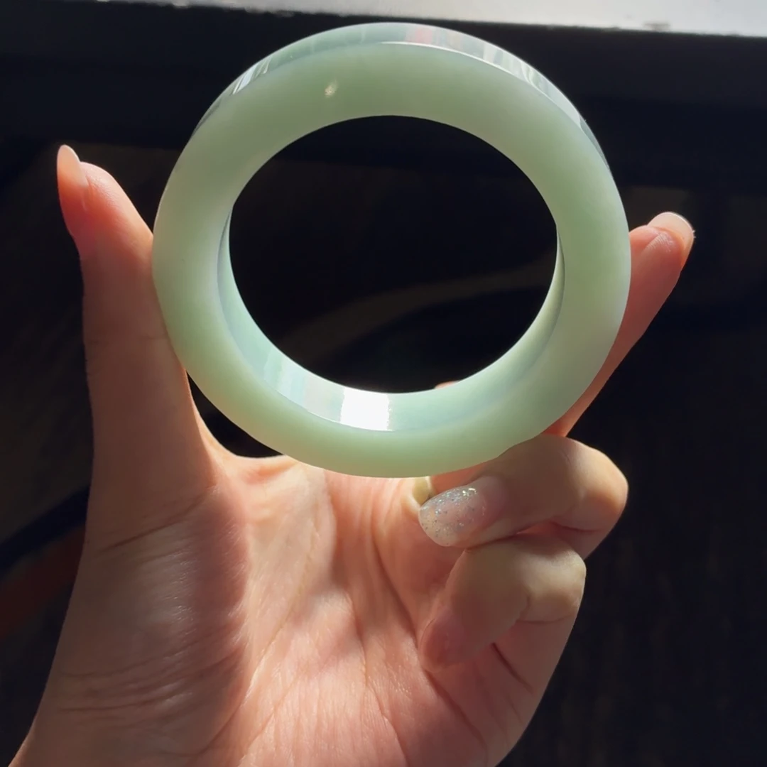 未镶嵌多样性定制手镯定制翡翠