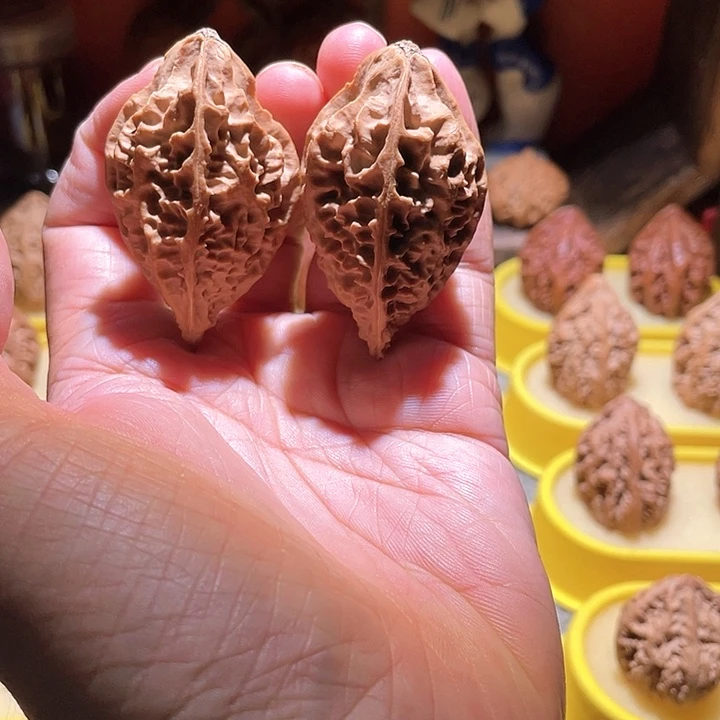 抖音直播间核桃锤子底