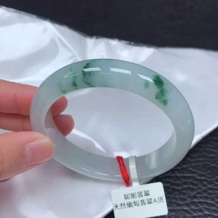 翡翠手镯未镶嵌（7）
