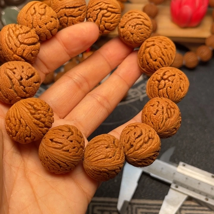 桃核手串龙纹桃核44