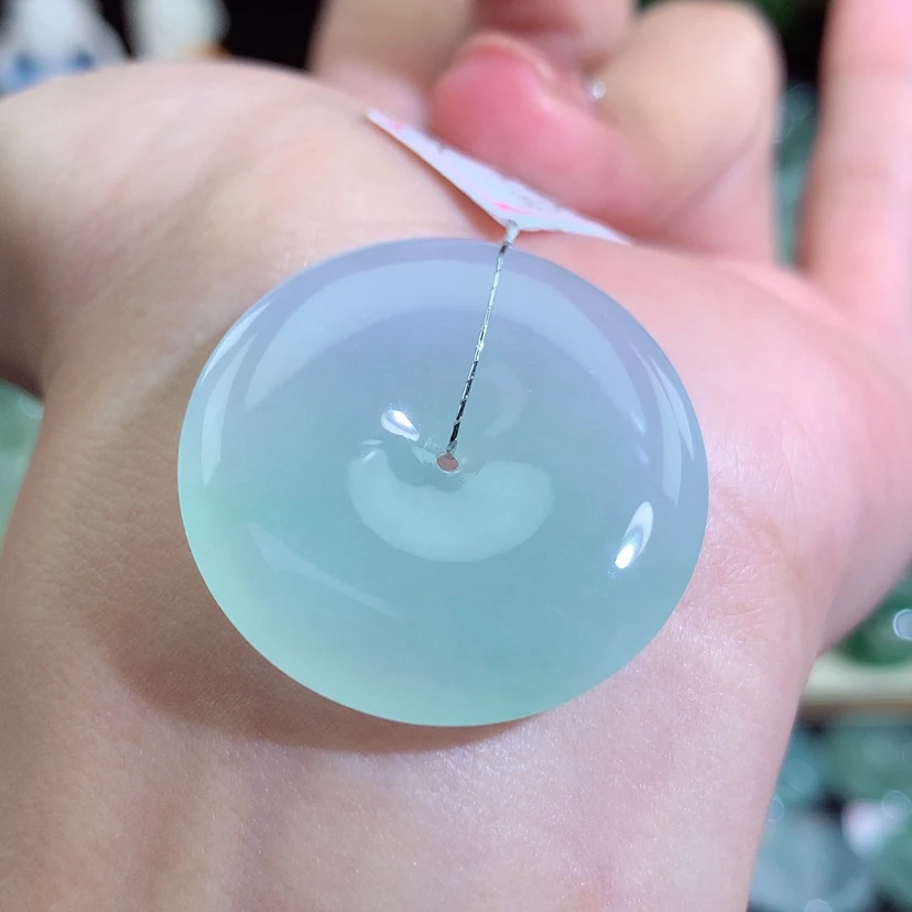 【闪购商品】翡翠未镶嵌吊坠(不含链)