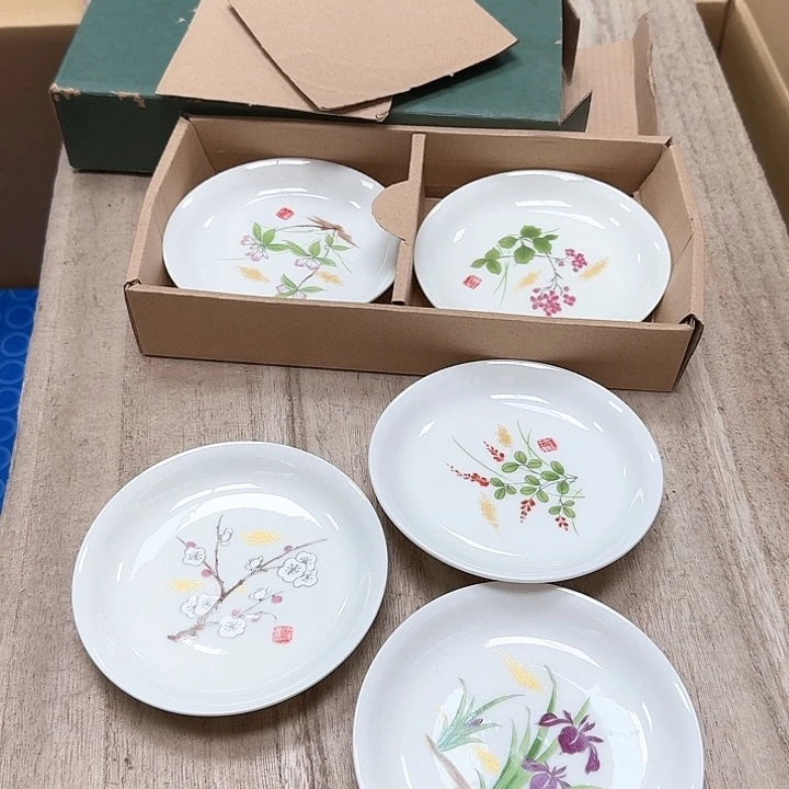 瓷片噗哈哈哈哈哈哈哈哈哈我