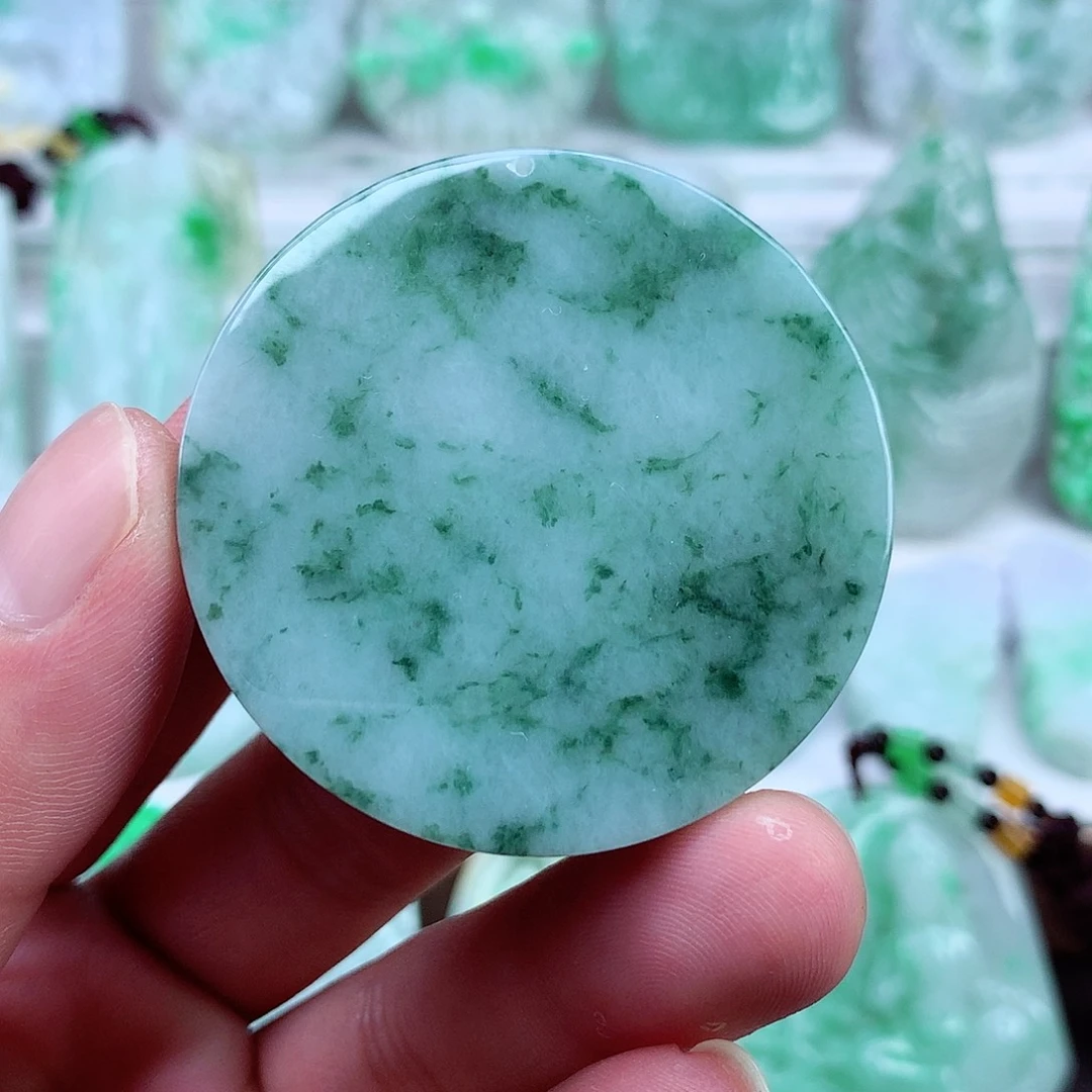 翡翠未镶嵌颈饰翡翠吊坠