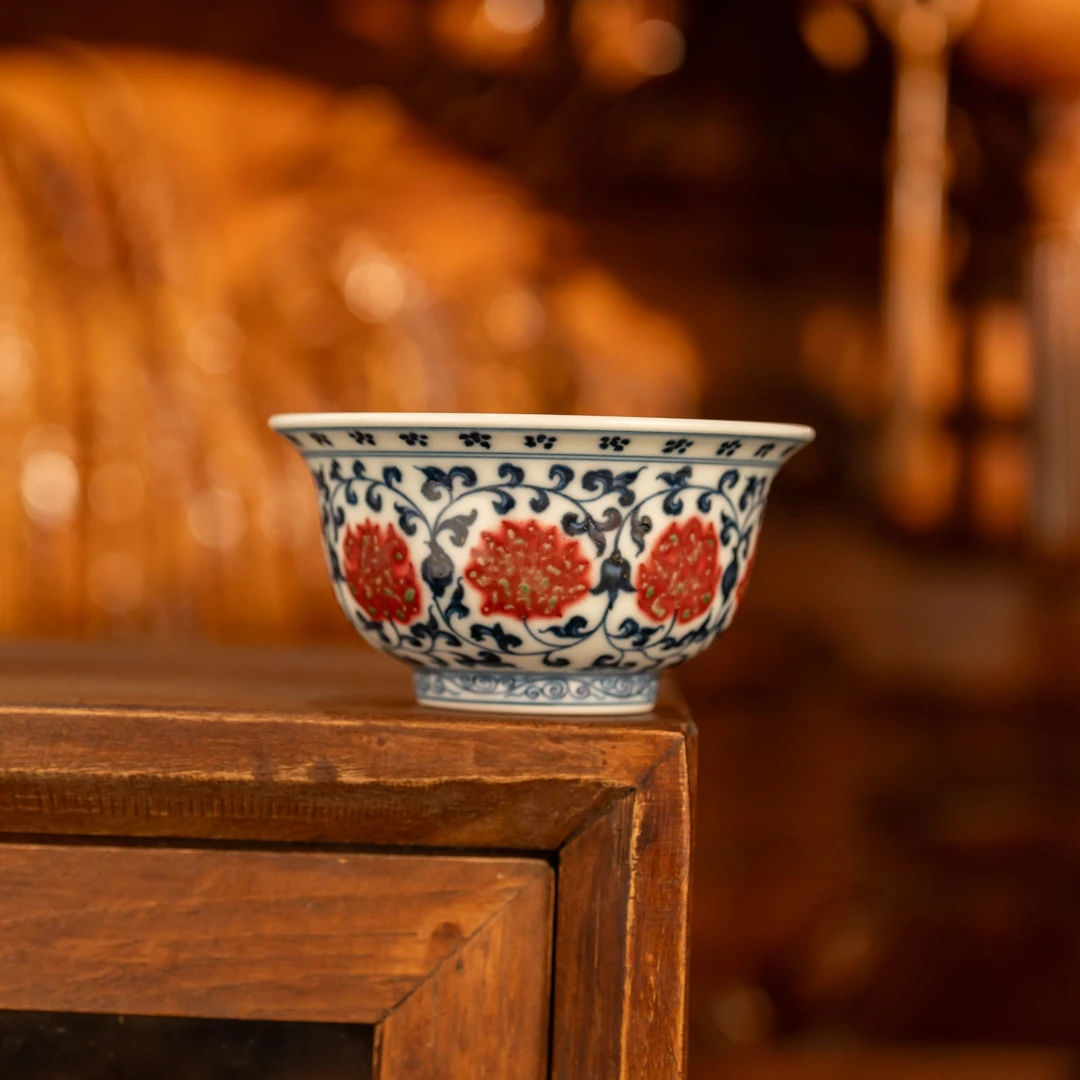 【明和堂】经典缠枝莲狮心压手杯纯手工釉下青花瓷景德镇陶瓷