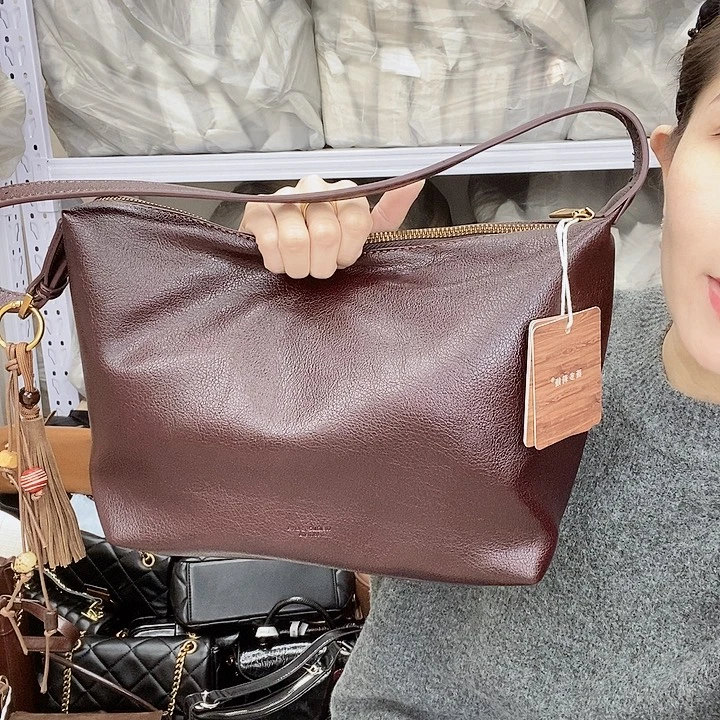 蚕丝小牛剖层皮革PU7801