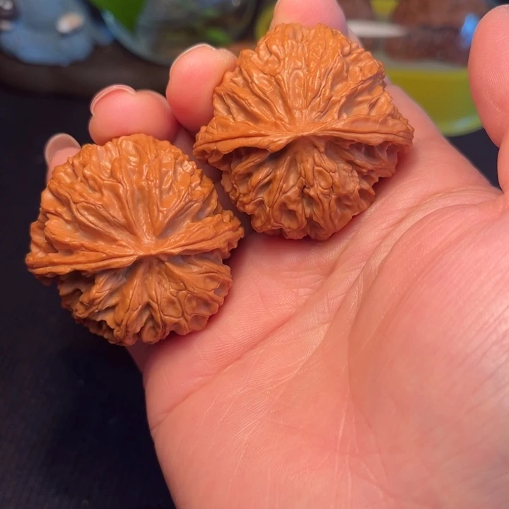 文玩核桃把件苹果园43