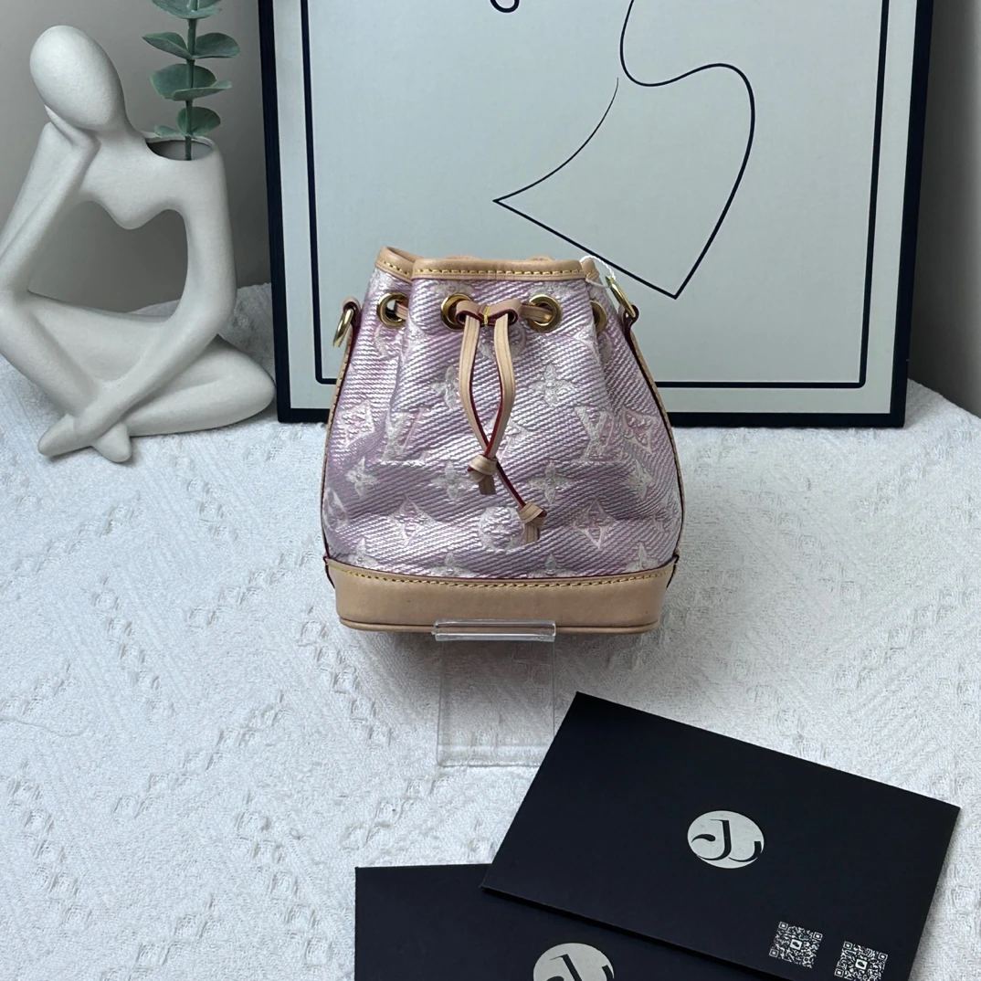 95新 LouisVuitton/路易威登 彩色小水桶 芯片款/JW5408