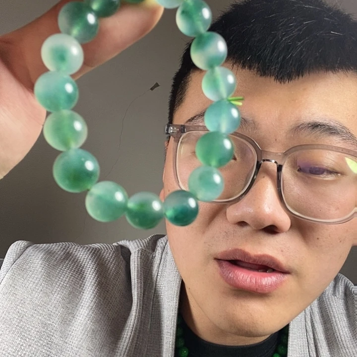 未镶嵌手链翡翠高端时尚12mm飘花手串