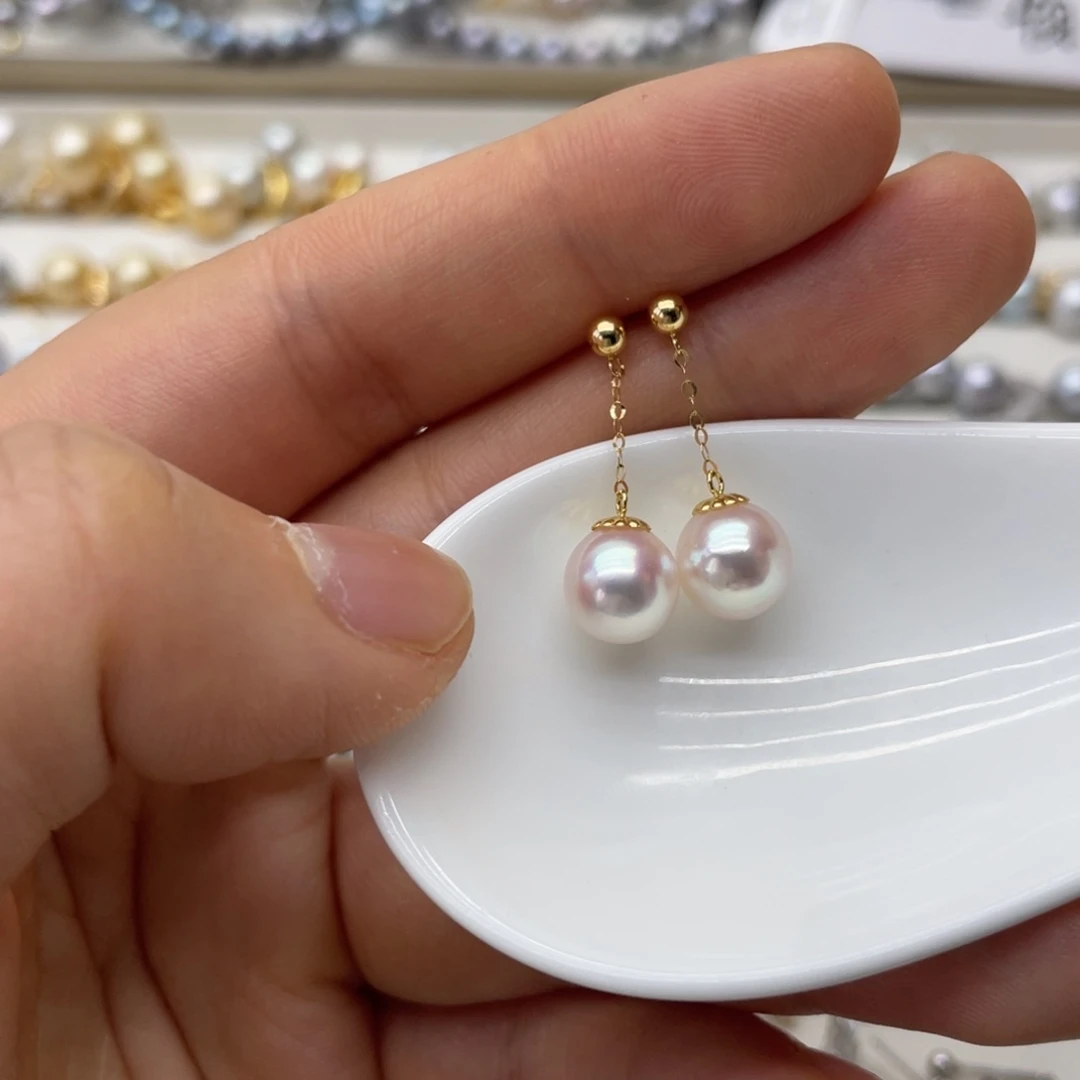18K金镶嵌海水珍珠耳饰