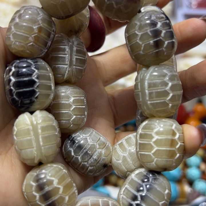 大果紫檀（缅甸花梨）射白富甲手串