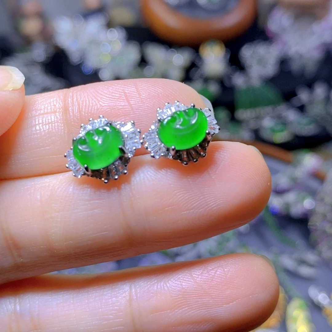 翡翠颈饰银S925镶嵌天然翡翠