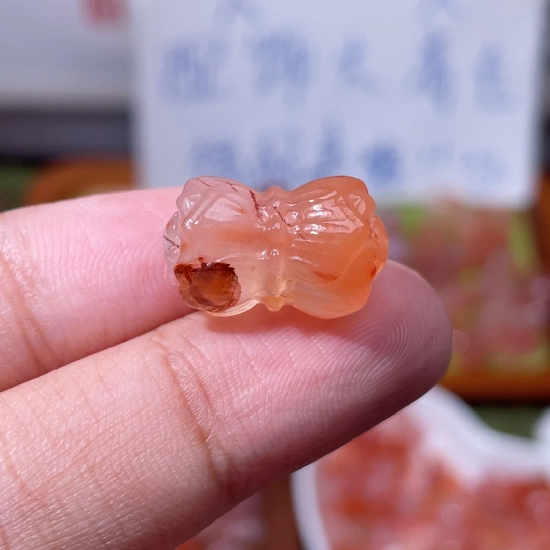 南红玛瑙未镶嵌挂件9817