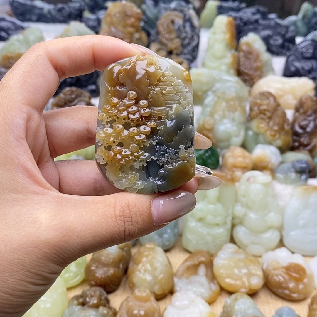 和田玉未镶嵌颈饰