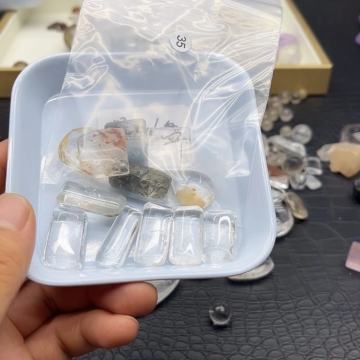 熊***垣水晶珠宝半成品未镶嵌37