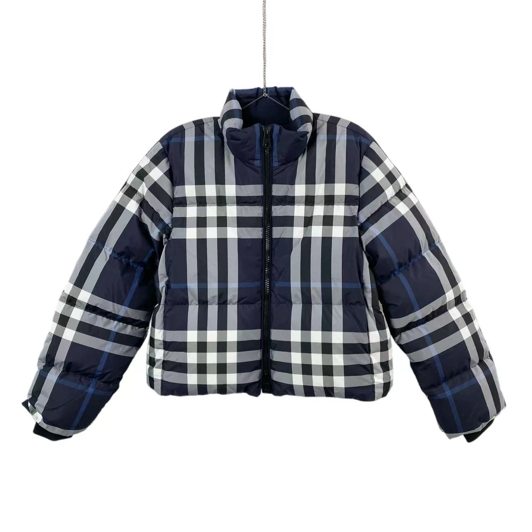 全新未使用 BURBERRY/博柏利 AA2254  聚酯纤维 短款羽绒服 M码