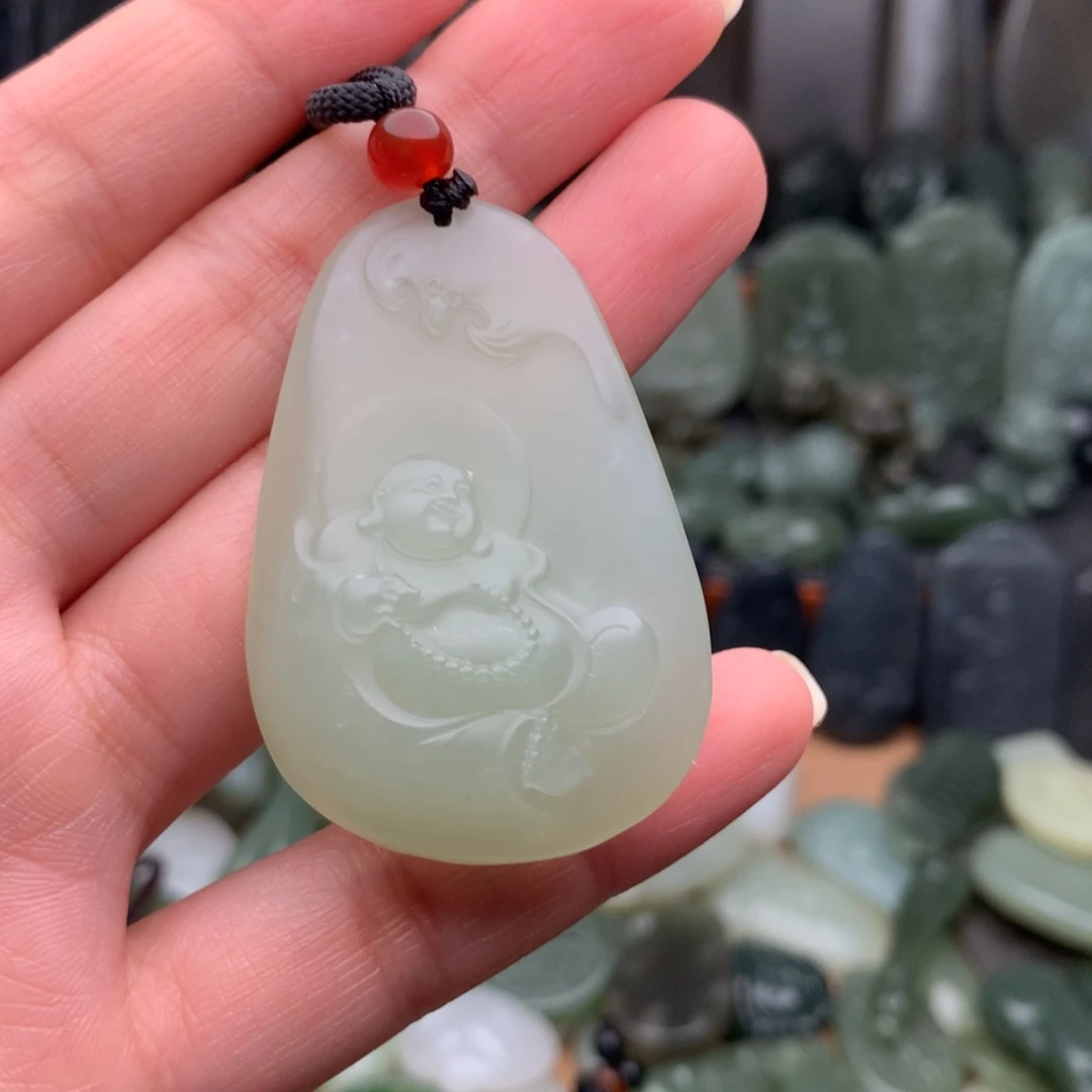 和田玉未镶嵌颈饰挂件15