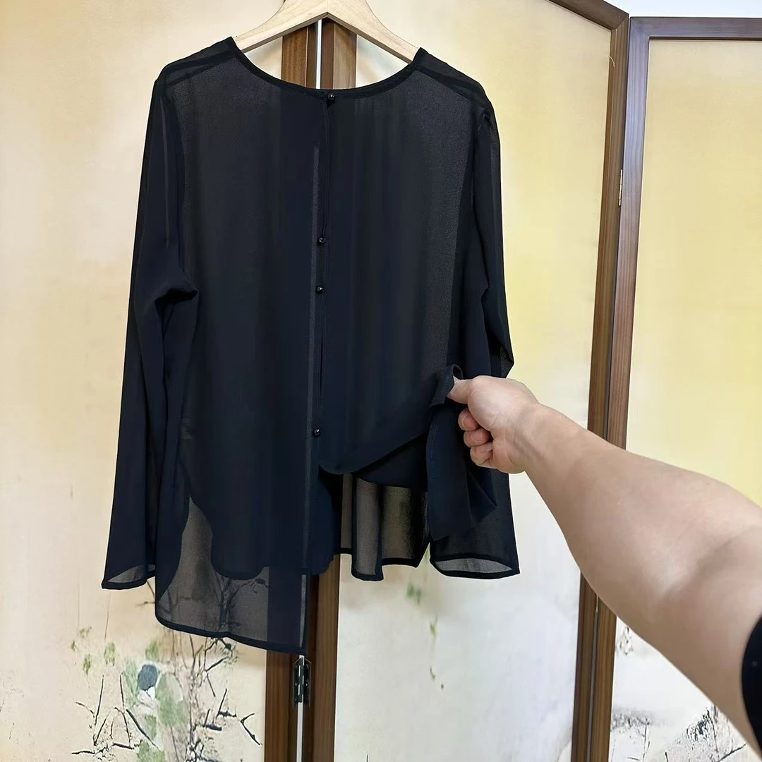 长袖前后两穿黑色透气小衫