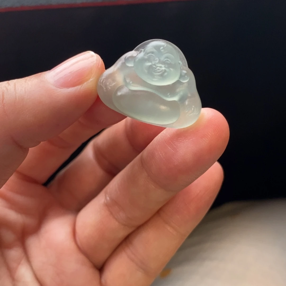 定制翡翠未镶嵌佛