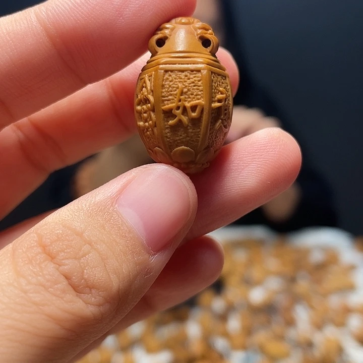 橄榄核吊坠橄榄核