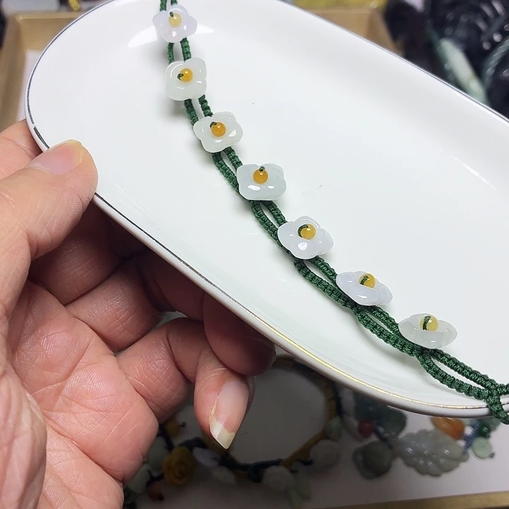 翡翠未镶嵌手镯桂花