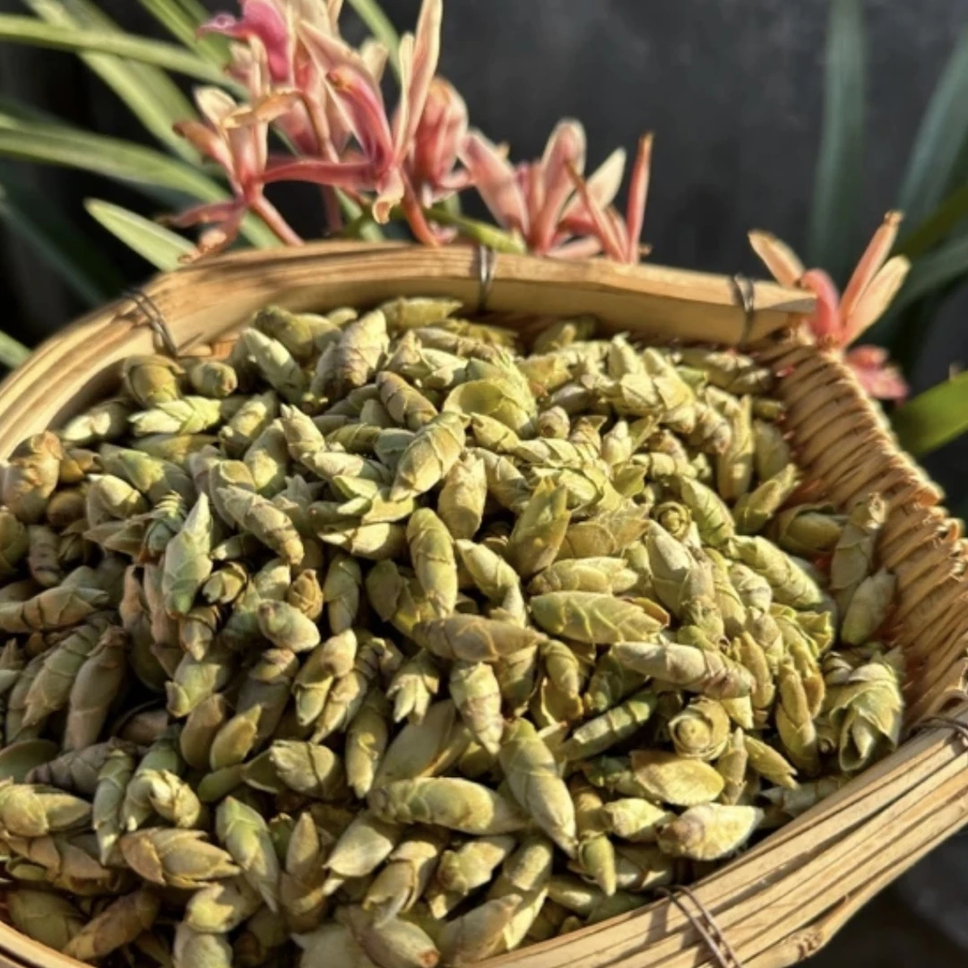 云南25年早春《白芽苞》