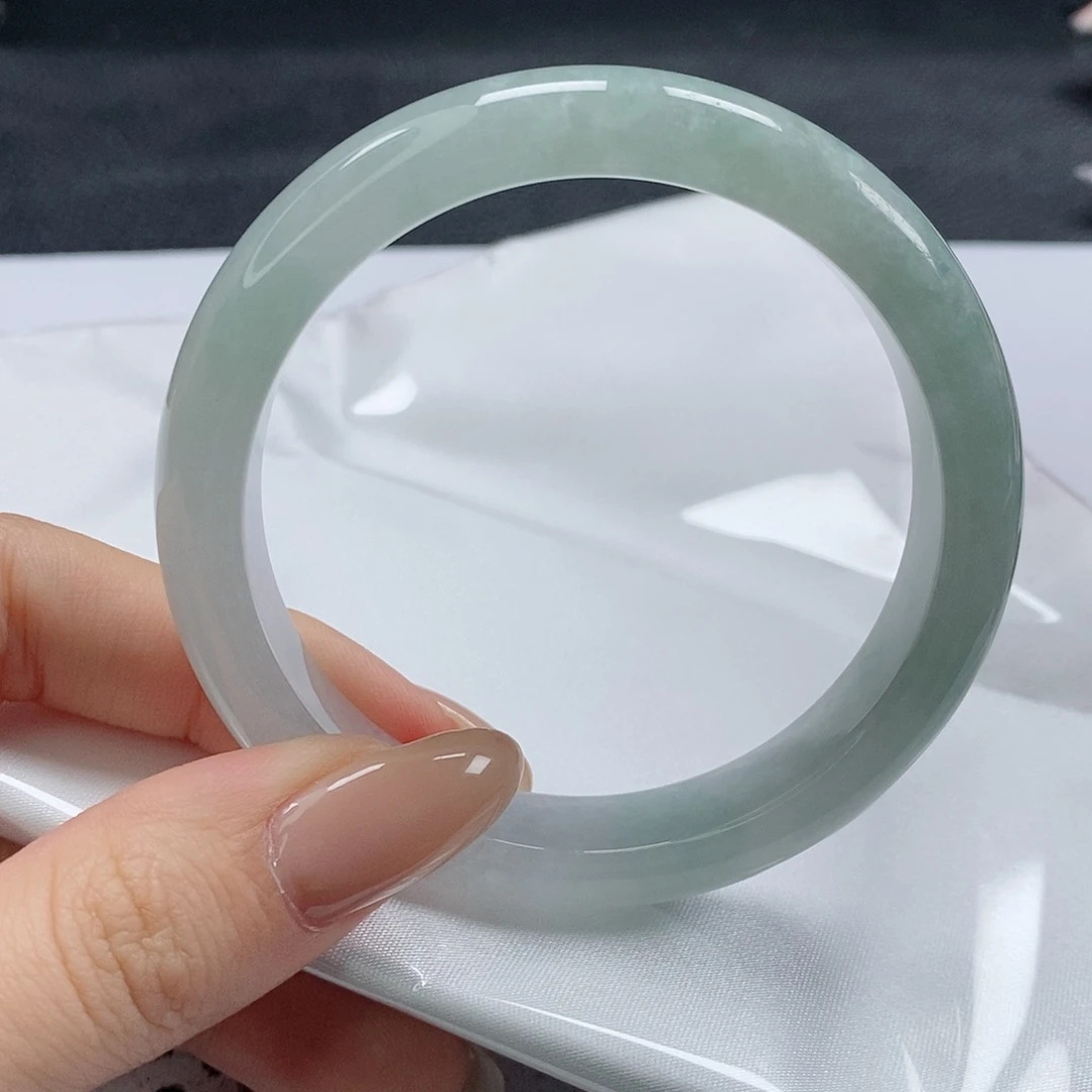 【闪购商品】翡翠手镯未镶嵌368号