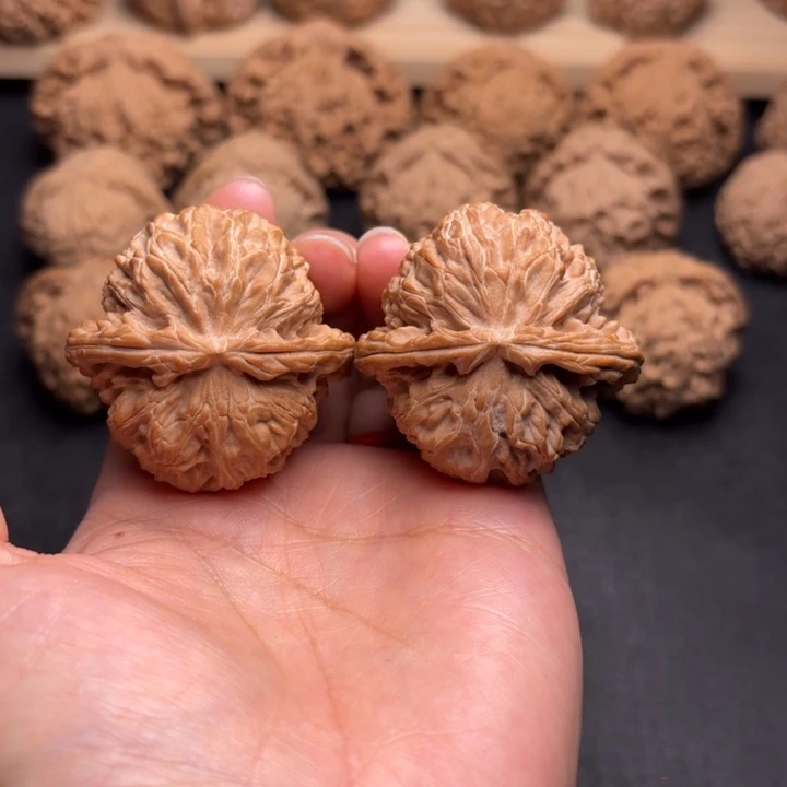 把件文玩核桃41三角白