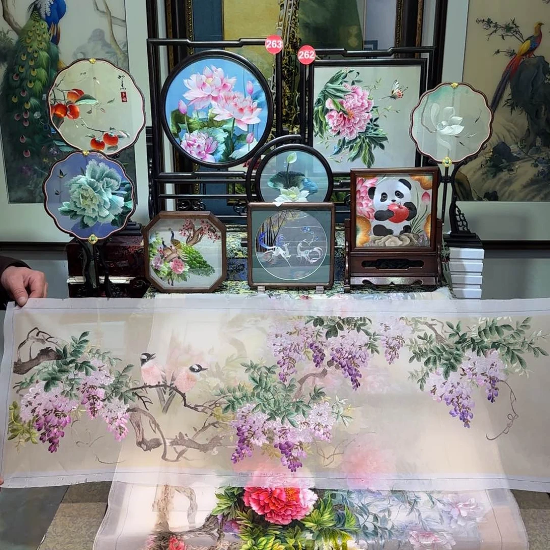 刺绣刺绣工艺精湛