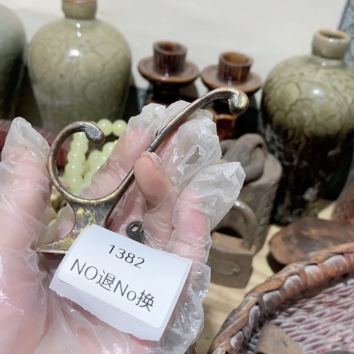 红***大叶紫檀（黑酸枝木类）1382号工艺品