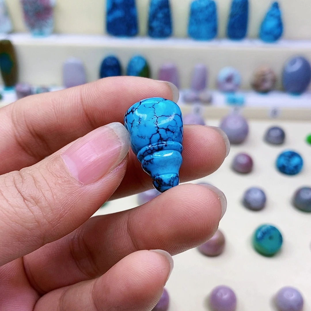 【闪购商品】绿松石挂件未镶嵌伴*饮