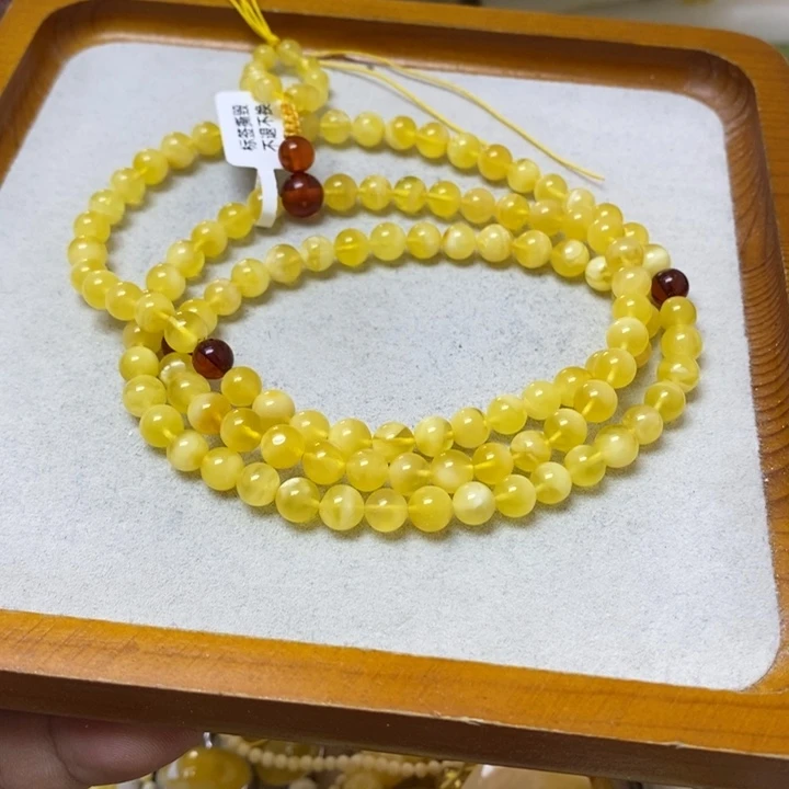 蜜蜡未镶嵌裸石串