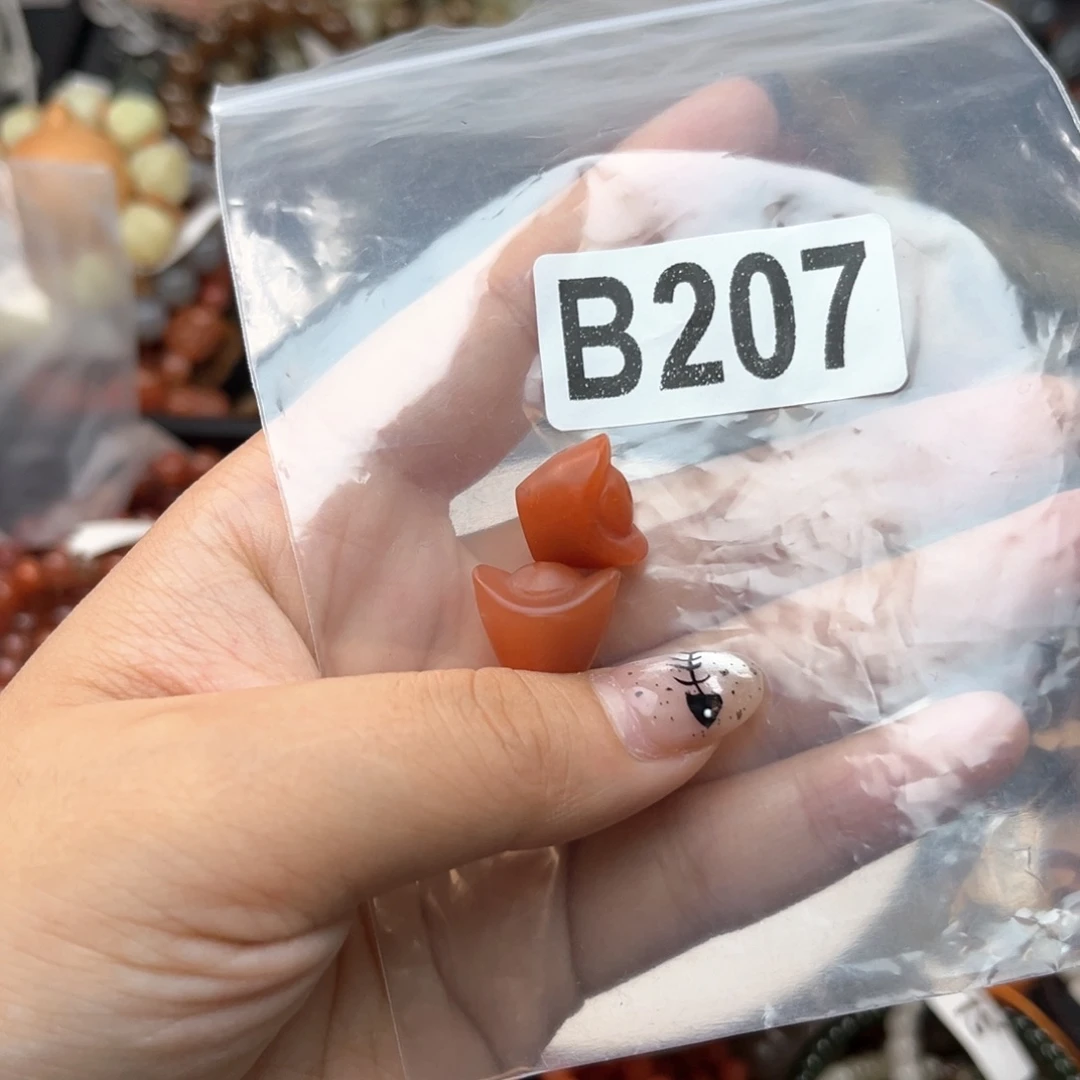 未镶嵌南红玛瑙珠宝奇石