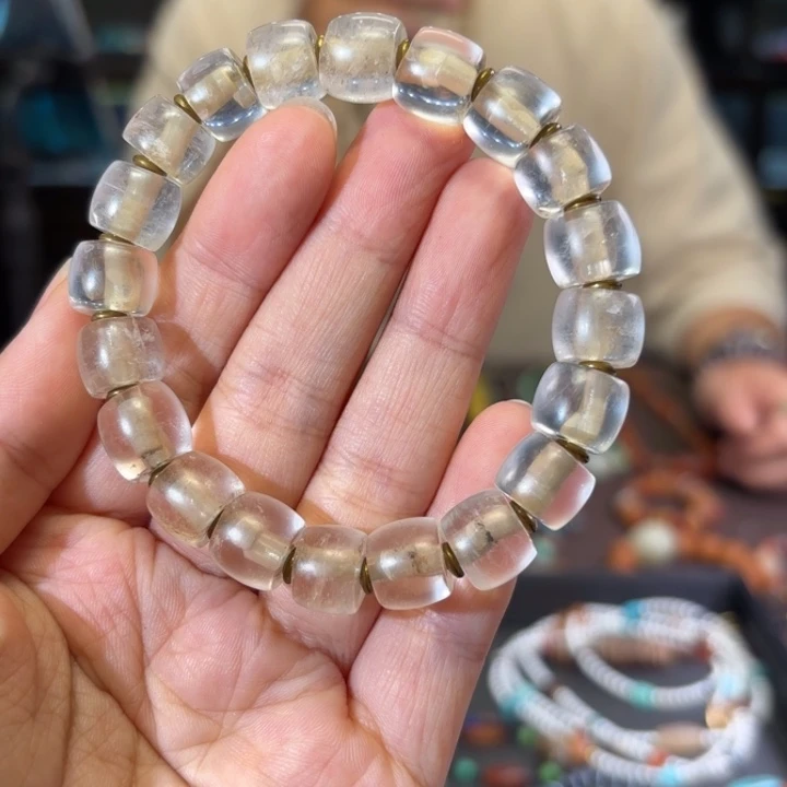 未镶嵌颈饰水晶水晶