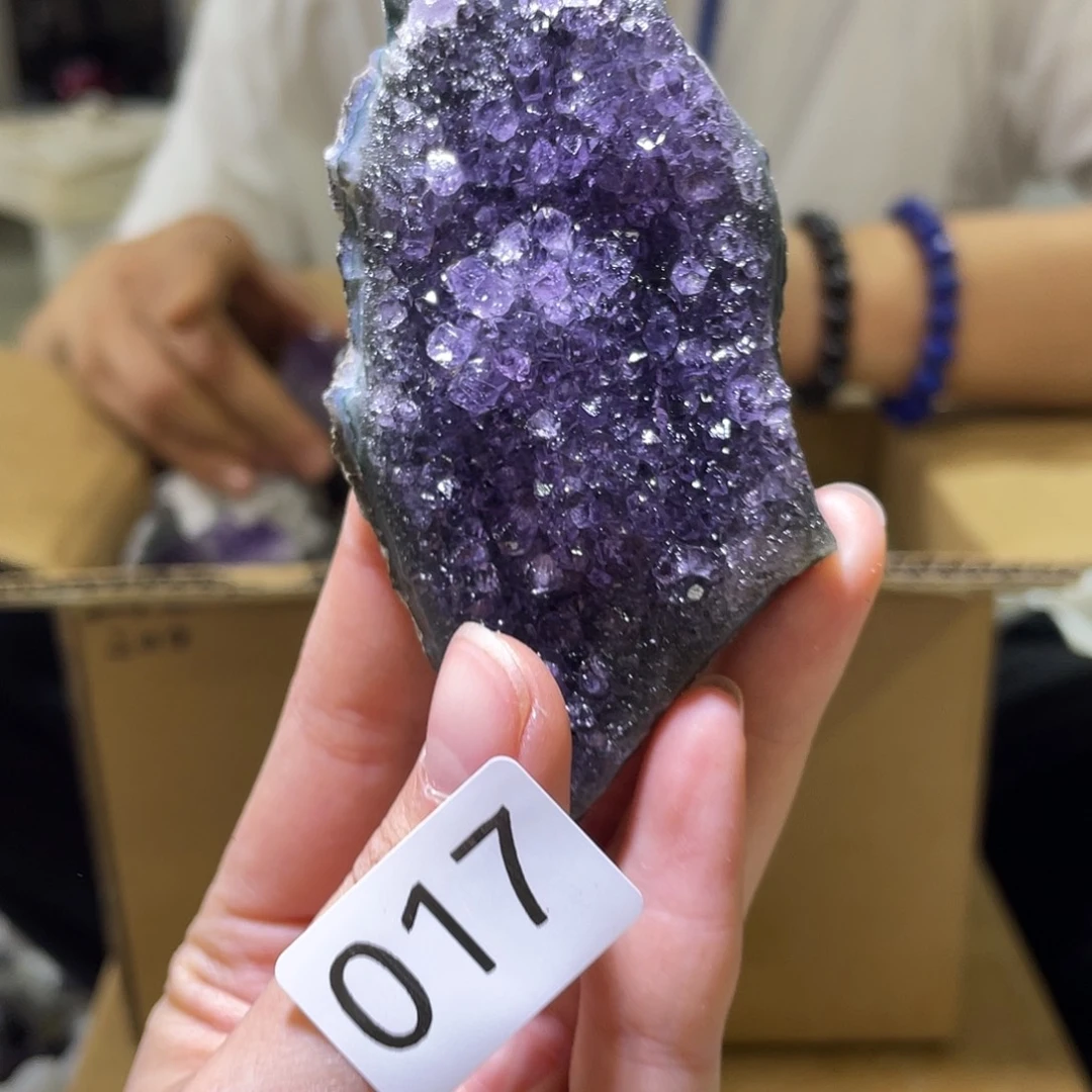 未镶嵌珠宝半成品水晶