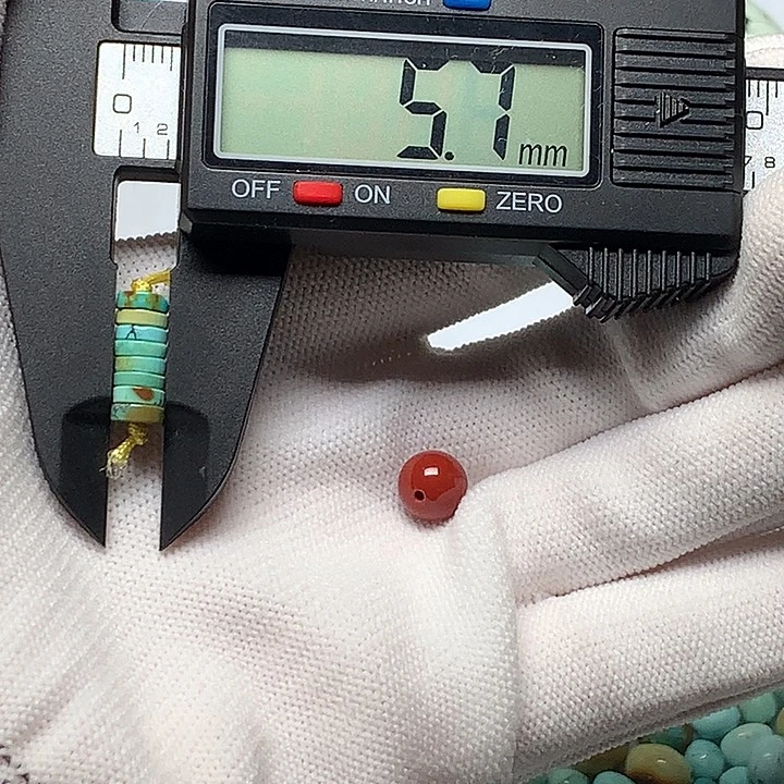 南红玛瑙未镶嵌珠宝奇石