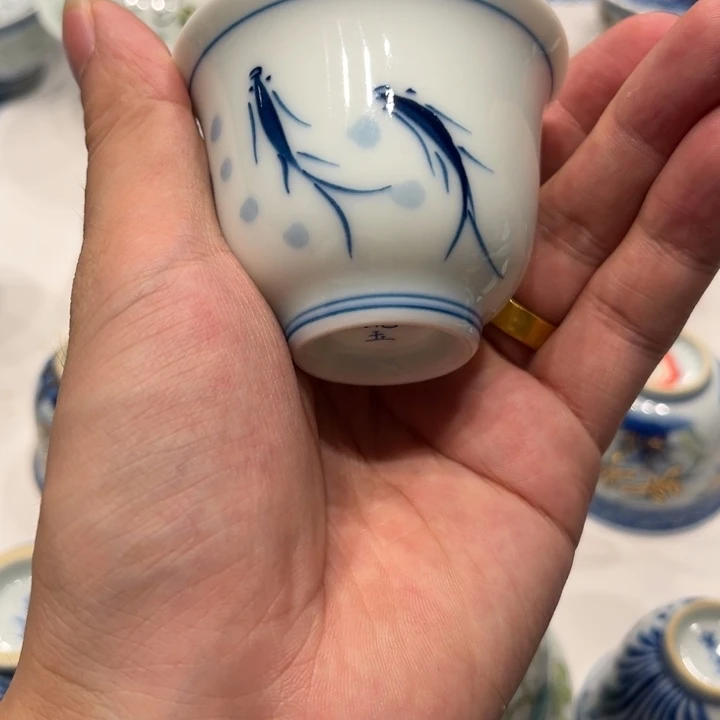 景德镇陶瓷杯子的