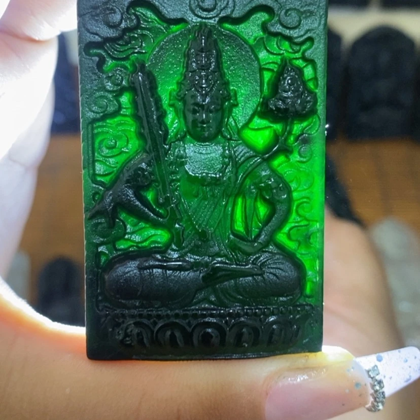 【闪购商品】蛇纹石玉未镶嵌颈饰