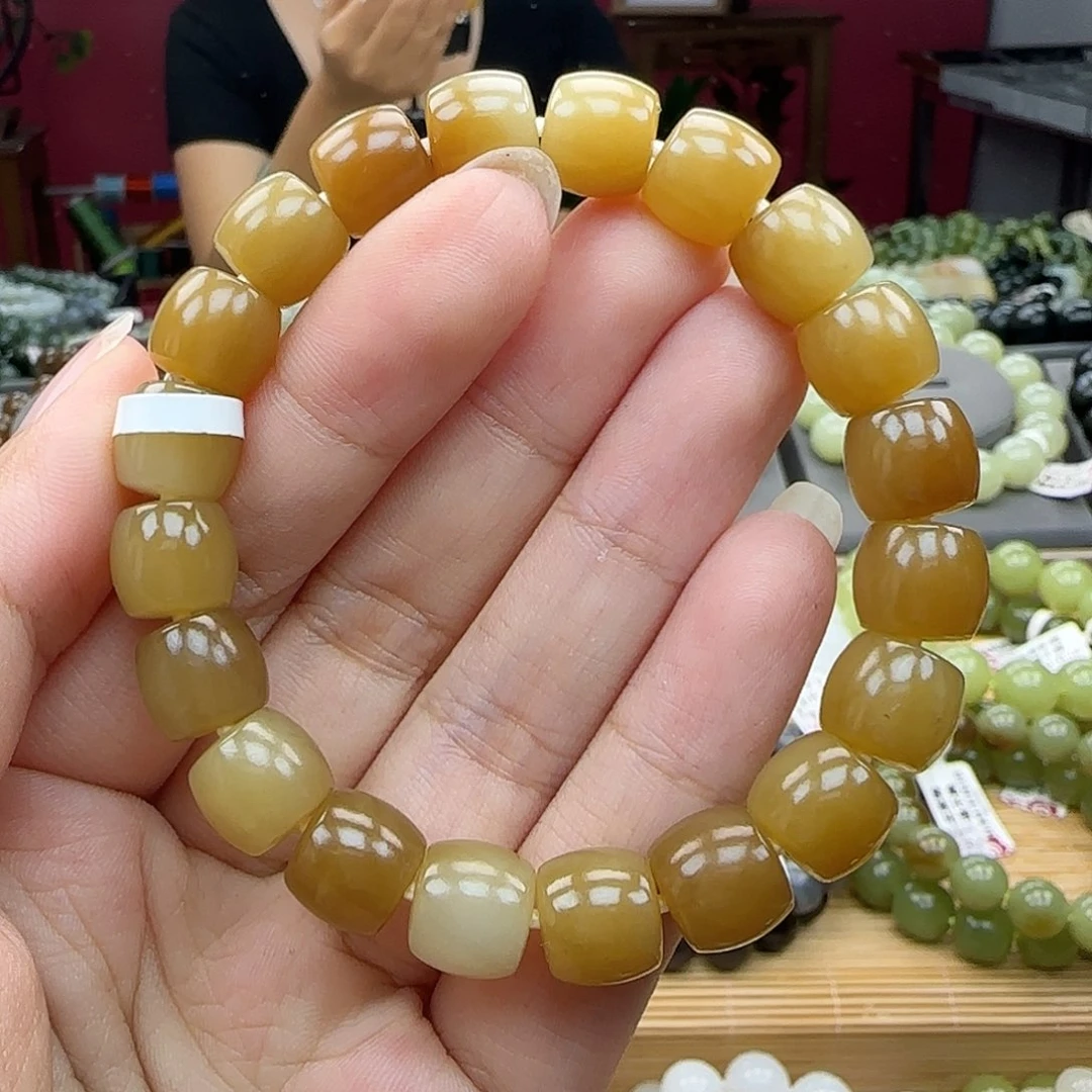 手串未镶嵌和田玉有包容