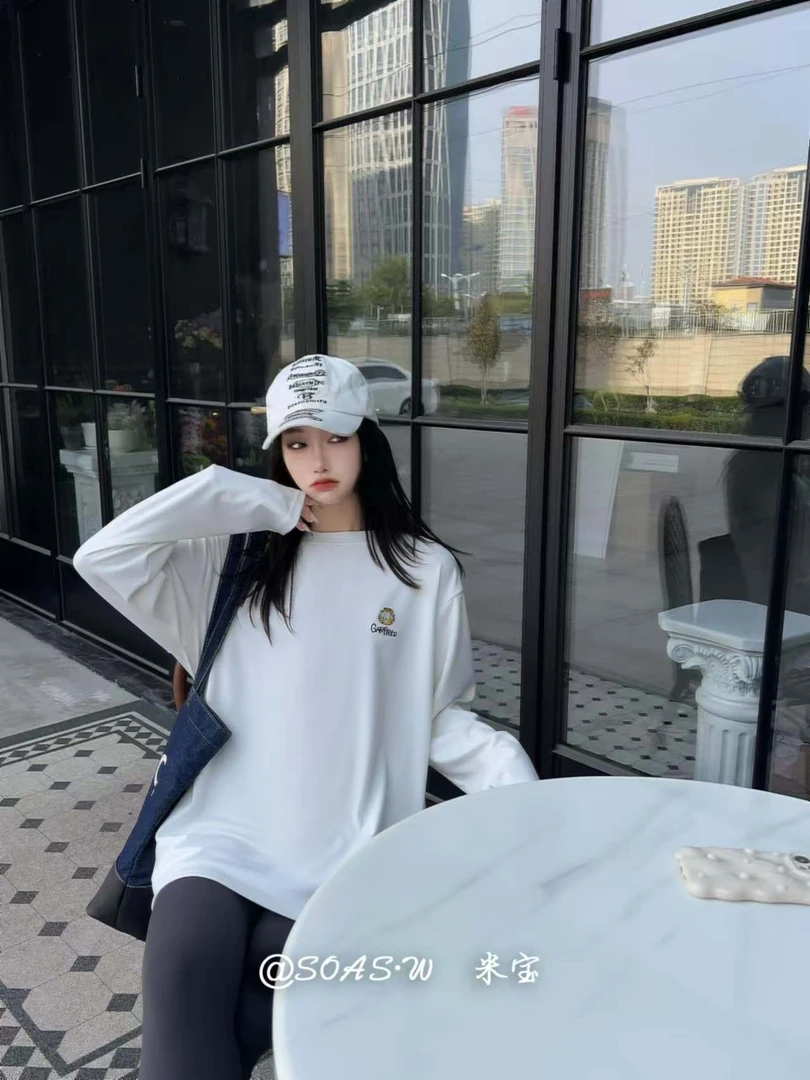 7600女款时尚休闲百搭长袖白T恤