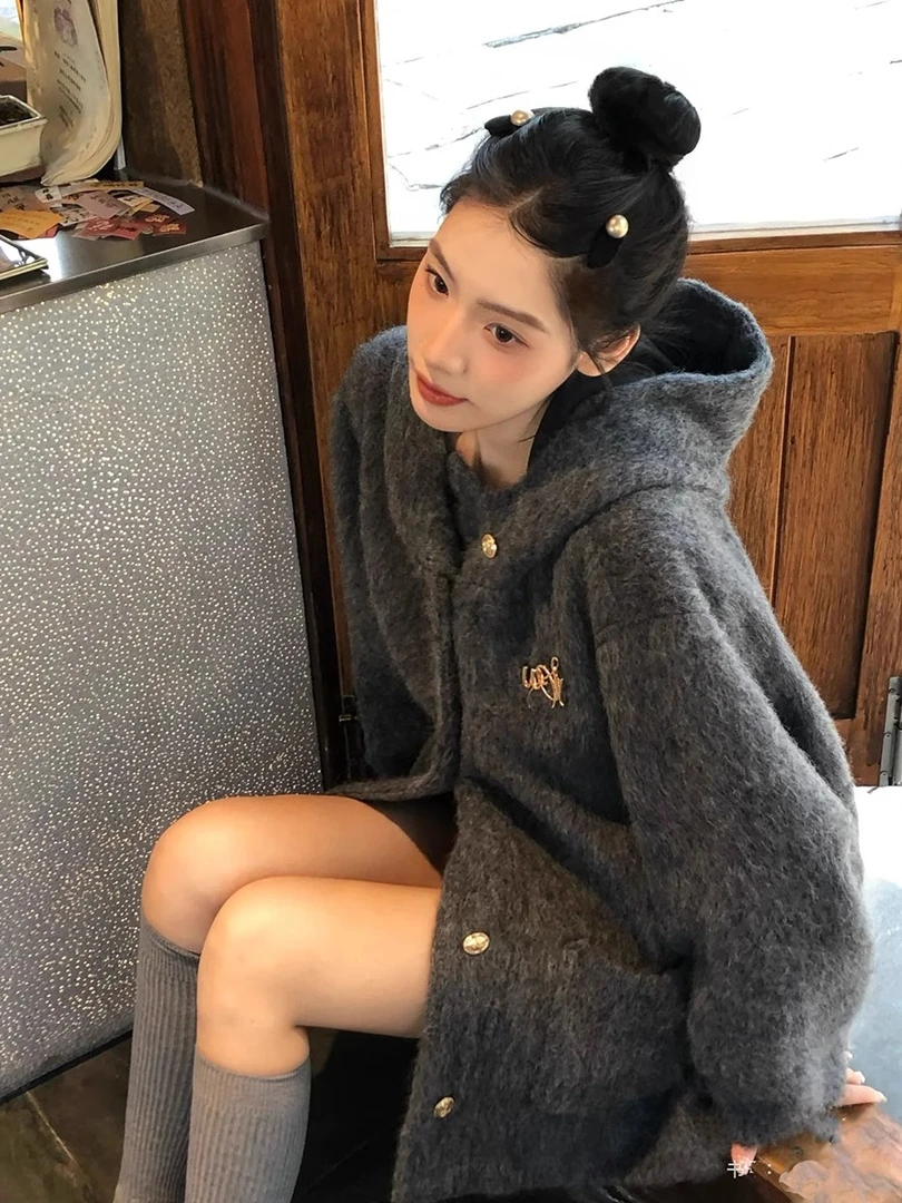 灰色呢子大衣女短款小个子2025冬季高级感加厚夹棉连帽毛呢外套