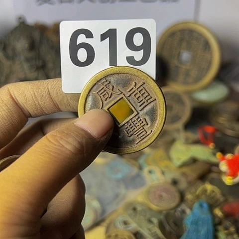 铜M****g复古文创工艺品