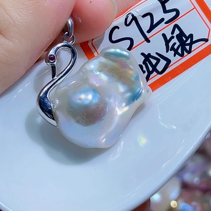 淡水珍珠银S925镶嵌颈饰