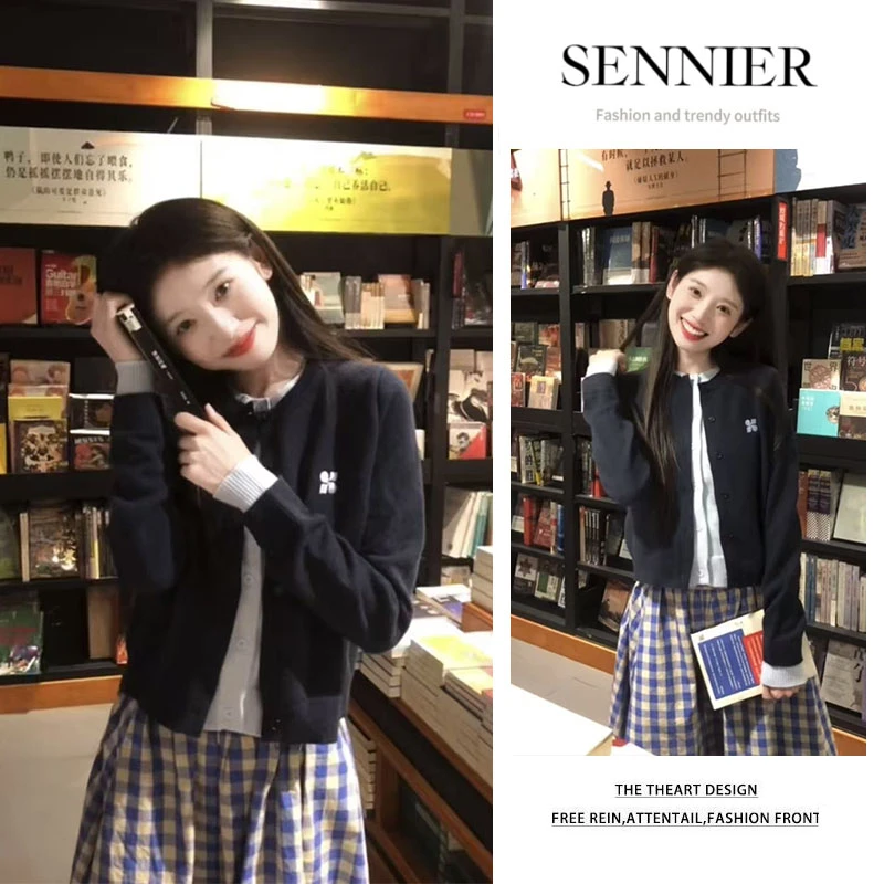 时尚穿搭2025早秋新款百搭假两件长袖针织衫显瘦格子半身裙两件套