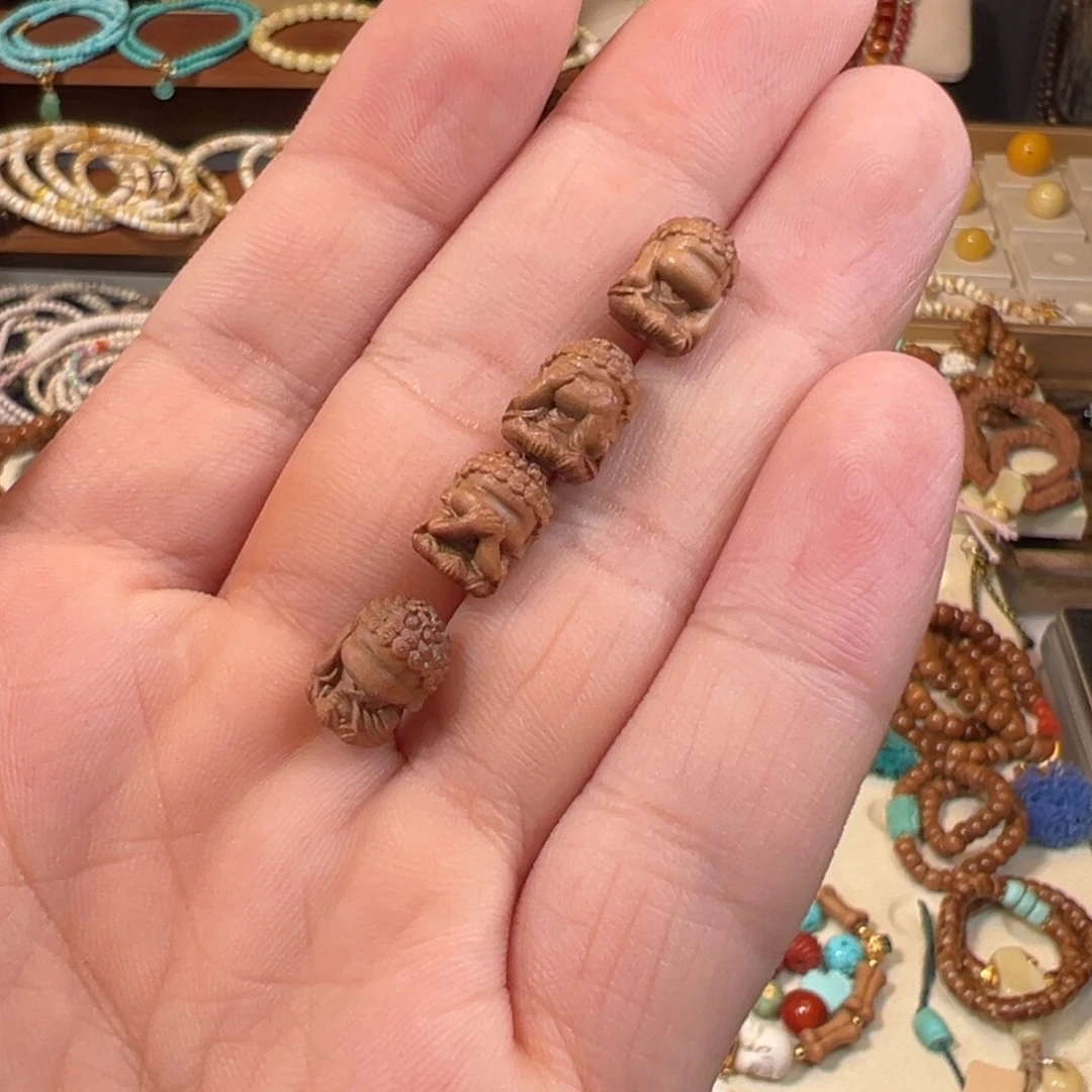 檀香木散珠老山檀四不佛配饰