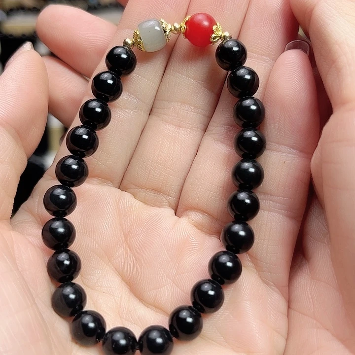 和田玉手链未镶嵌啦8圆珠养殖