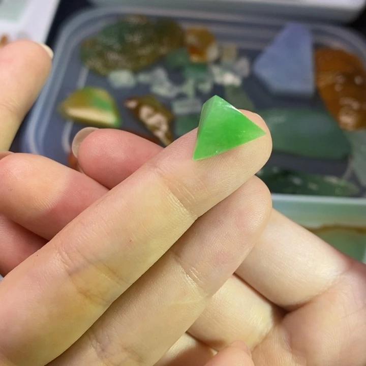 未镶嵌定制翡翠翡翠