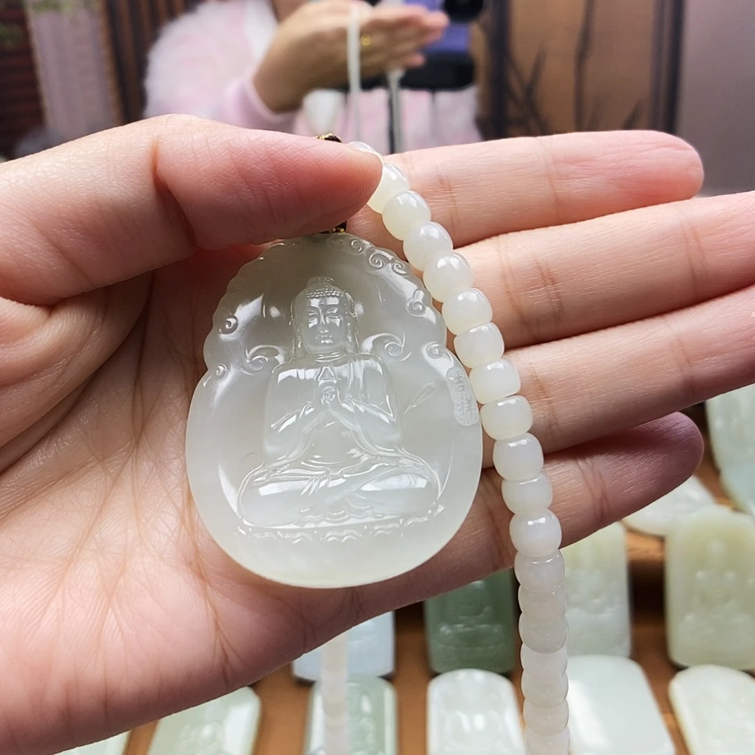 颈饰未镶嵌和田玉大****妹